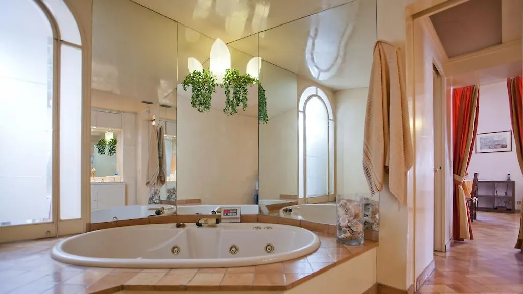 Rental In Rome Trevi Fouintain View Apartment Italy